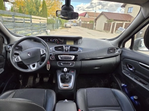 Persoana fizica vând Renault Grand Scenic  - imagine 5