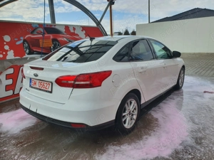 Ford Focus 2.0 Benzina 160 cai - imagine 2