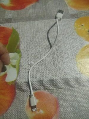 vreau să vând aceste căști  - imagine 2