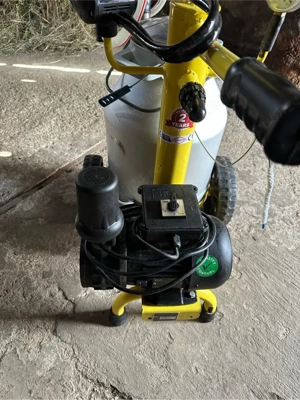 vând mulgatoare - imagine 3