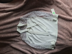 Bluza alba noua și sacou verde deschis nou Mohito