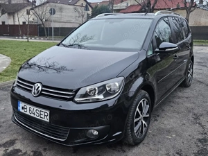 VW Touran An Fabricație 2014 Cutie automata DSG 