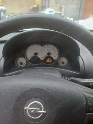 Vând Opel corsa C ,motor de 1.2 benzină,stare foarte bună  - imagine 5