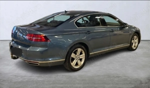 Volkswagen Passat B 8 - imagine 3