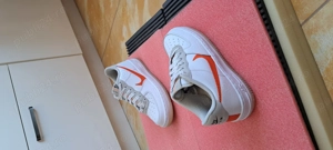 Adidasi unisex Nike 37.5-38