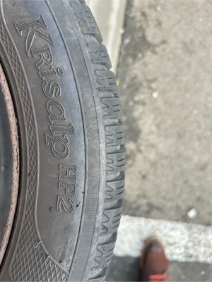 Jante de tablă + Anvelope Iarnă (stare excelentă)