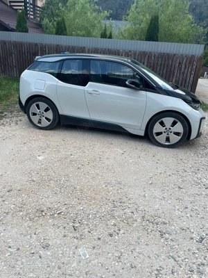Vând BMW i3, full electric, unic proprietar, persoană fizică - imagine 4
