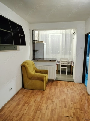 Garsoniera semidecomandata - imagine 4