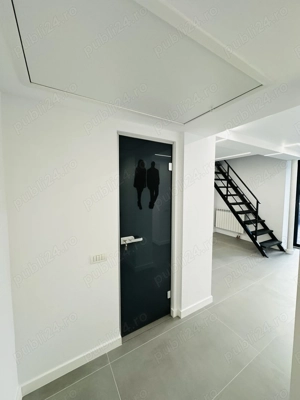 Spațiu comercial NOU amenajat în zona pietonala cu vad comercial -Bd. Decebal   - imagine 4