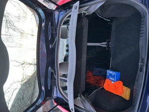 Vând urgent Ford fiesta economică și fiabilă la un preț rezonabil  - imagine 9