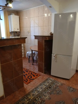 Închiriez apartament cu doua camere  - imagine 6