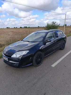 Vînd Renault Laguna3 GPL - imagine 2