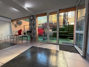 Spațiu comercial cochet de inchiriat in zona Moinesti