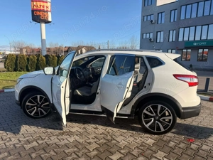 Vând  Nissan Qashqai ,full options, primul proprietar!