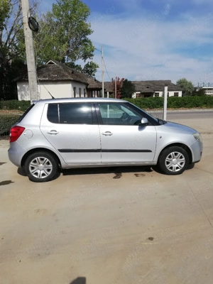 Skoda Fabia 1.2 benzina - imagine 3