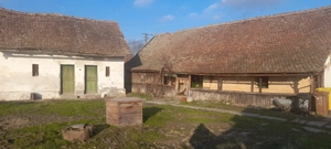 Casă cu grădină 3680 mp - imagine 4