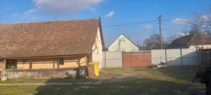 Casă cu grădină 3680 mp - imagine 6