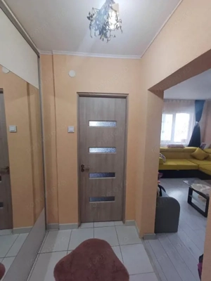 Apartament 2 camere, 60 mp, zona Nord  - imagine 2