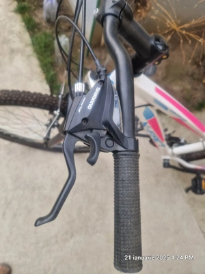 Bicicleta XFACT culoare alb roz