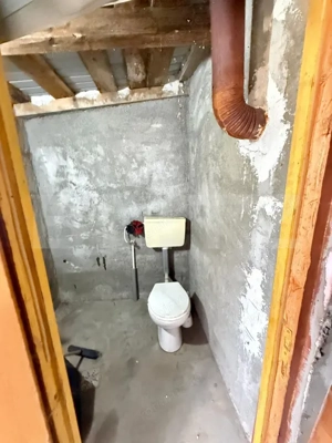  Casă de vânzare în comuna Homorod – liniște, confort și natură  - imagine 13