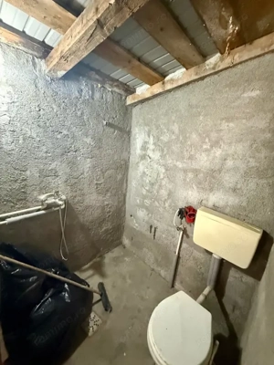 Casă de vânzare în comuna Homorod – liniște, confort și natură  - imagine 14