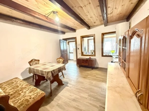  Casă de vânzare în comuna Homorod – liniște, confort și natură  - imagine 6