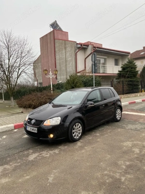 Vw Golf 5 an 2006 motor 1.6benzina 6+1Viteze Stare inpecabila