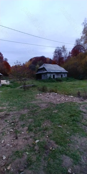 Proprietar - Vand sau Schimb - Casa si teren in Preluca Noua - Maramures - imagine 7