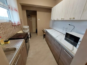 Dau in chirie apartament 2 camere Central Decebal