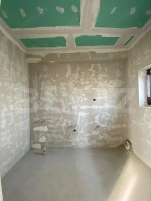 Casa moderna si luminoasa, cu spatii vitrate generoase, 610mp teren, 120 mp util - imagine 12