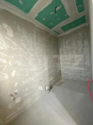 Casa moderna si luminoasa, cu spatii vitrate generoase, 610mp teren, 120 mp util - imagine 13