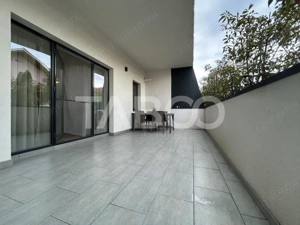 Apartament 3 camere decomandat 83mp cu gradina si terasa Selimbar  - imagine 10