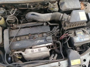 Vând Ford Focus 2 (2005) semi-avariat, perfect functional tehnic - imagine 5