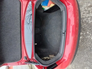 Volkswagen Jetta , an 2008 (decembrie ), motor 1,9 TDI, cutie manuala, dotari full. Pret 3200 euro - imagine 8