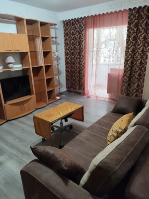 apartament o camera,etaj 1, decomandat, zona Centru Bancar  Iulius Mall, petfriendy
