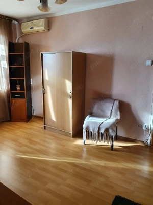 Închiriez garsonieră - imagine 4