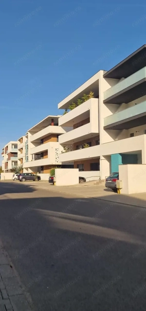 Apartament modern 2 camere, Dumbravita- langa Kaufland- 600 euro - imagine 20