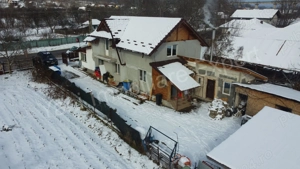 Casă cu spațiu comercial de vânzare în comuna Ciofrângeni, sat Lacurile, județ Argeș. - imagine 3