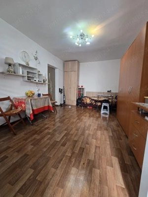 Garsoniera decomandat balcon Dristor Ramnicul Sarat - imagine 5