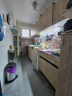 Garsoniera decomandat balcon Dristor Ramnicul Sarat - imagine 7