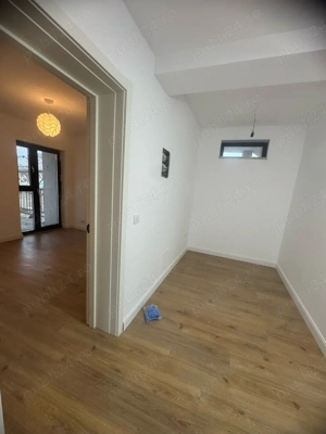 Apartament 2 cam Rediu-Pacurari  - imagine 2