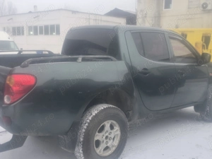 Mitsubishi L 200, fab. 2008, 4x4 manual, ac, geamhri electrice.... - imagine 3