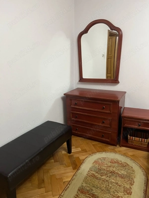 Ap. 3 camere cu garaj sub bloc zona I. Traian - imagine 4