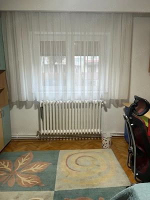 Ap. 3 camere cu garaj sub bloc zona I. Traian - imagine 7