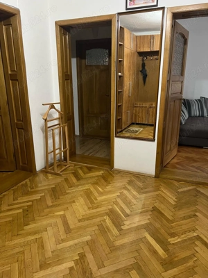 Ap. 3 camere cu garaj sub bloc zona I. Traian - imagine 8