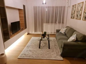 De închiriat apartament 2 camere Apărătorii Patriei