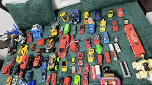 Vand lot jucarii - imagine 3