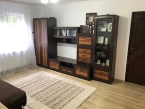 Vand apartament semidecomandat Melodiei