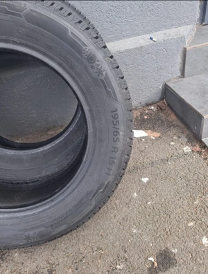 Vând anvelope Barum 195/65 r15 toate anotimpurile 