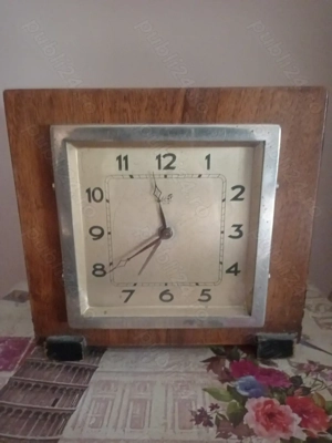 Ceas mecanic de masa